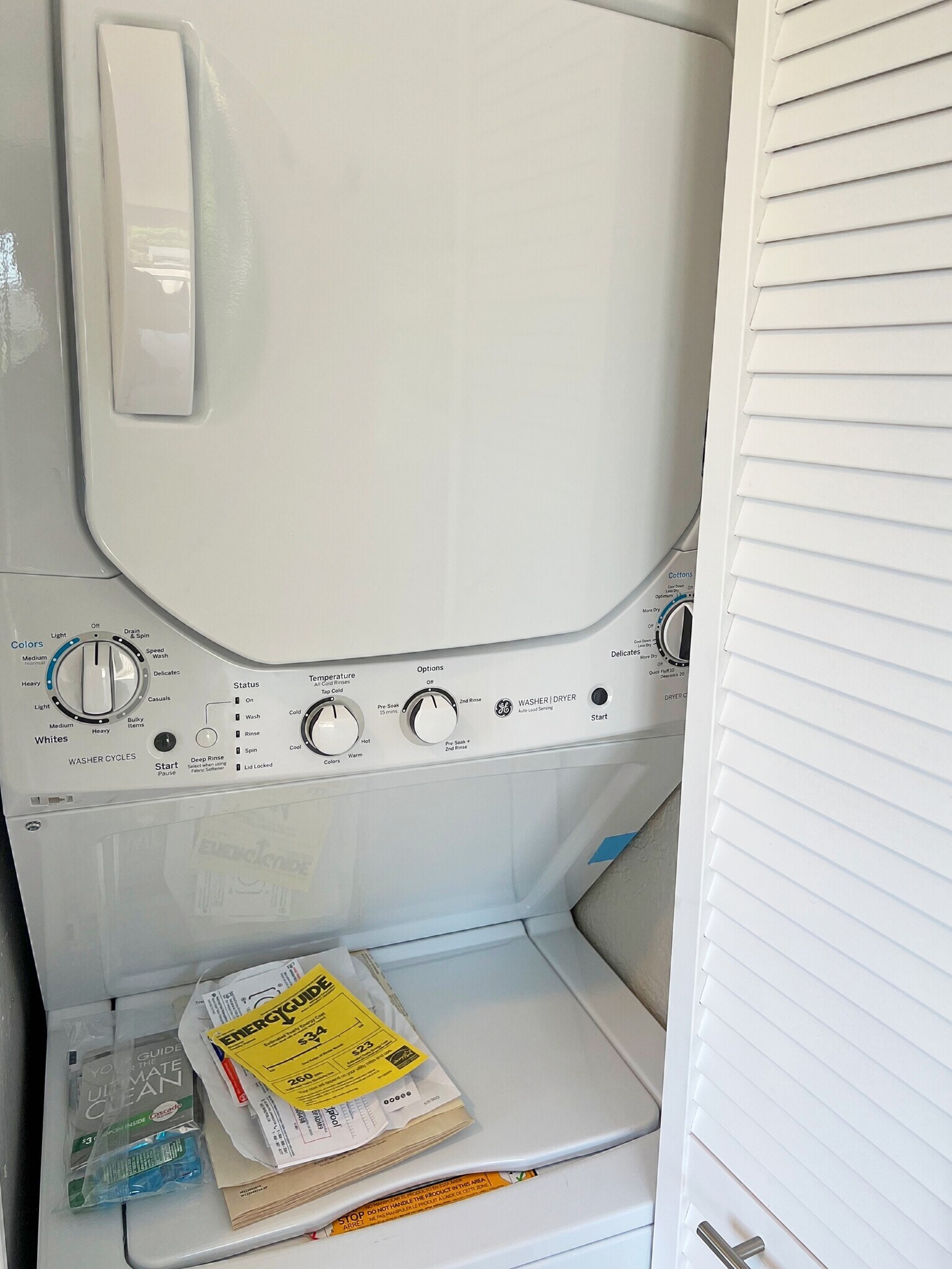 In-unit Washer Dryer - 17612 80th Ct NE