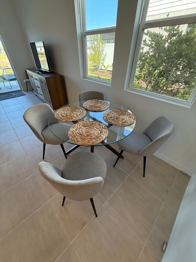 Building Photo - 8733 Winter Breeze Wy