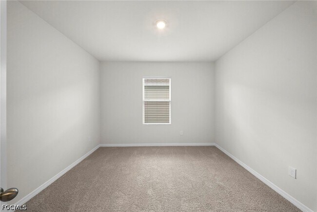 Building Photo - 4080 Peaceful River Ln