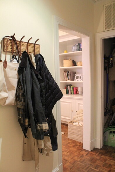 Building Photo - 1728 New Hampshire Ave NW