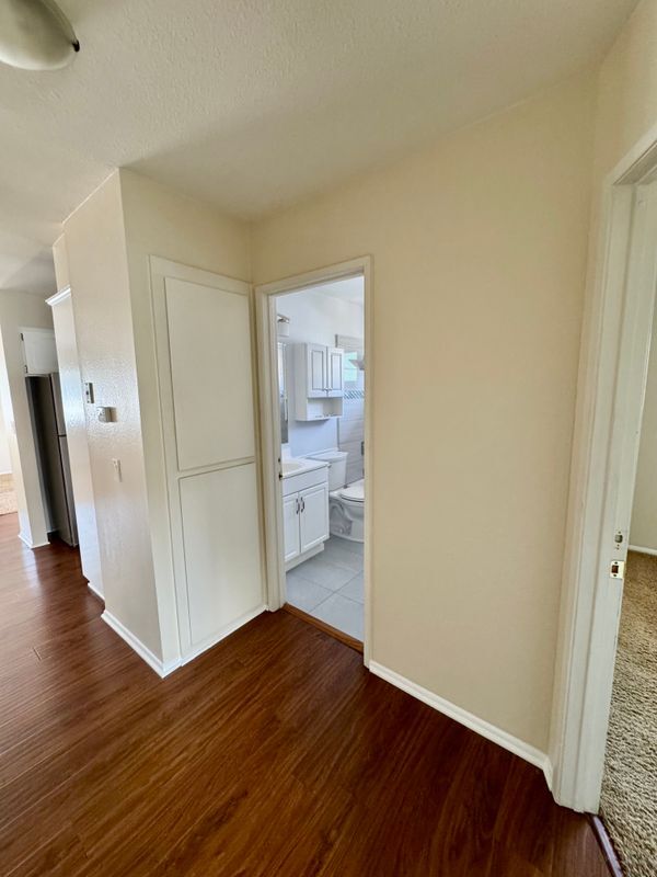 Building Photo - 4638 Via Vista Cir