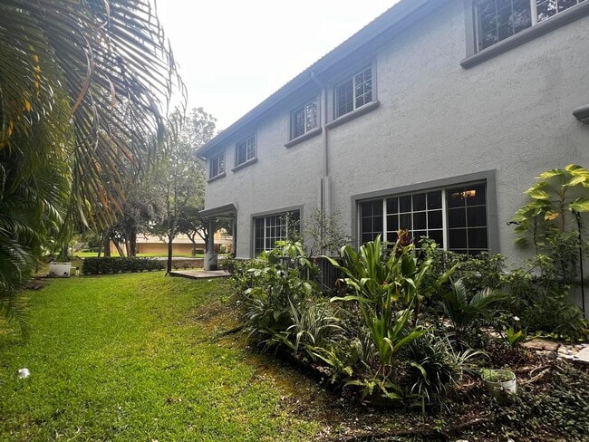 Building Photo - 3456 NW 99th Way
