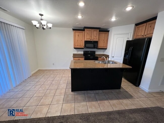 Building Photo - Cottages at Fossil Hills