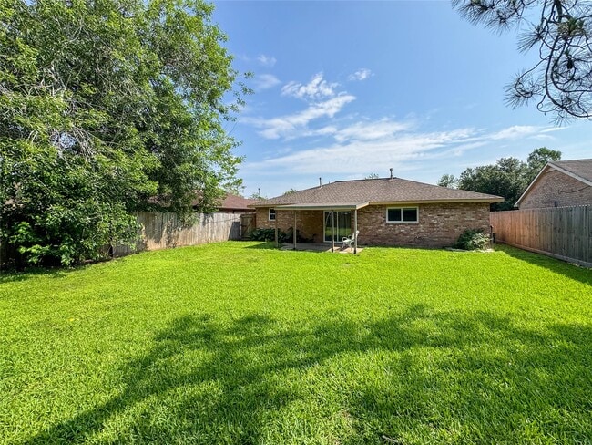 Building Photo - 506 Avondale Ln