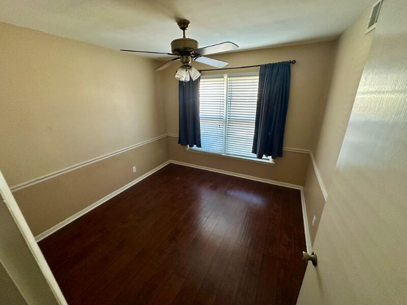 Building Photo - 4309 Randel Dr