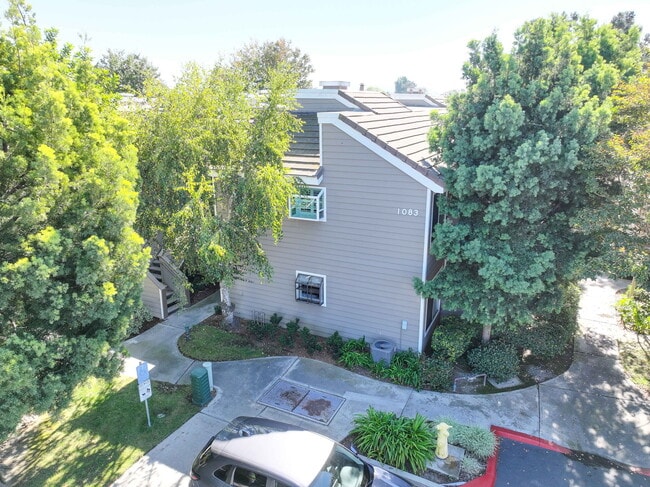 Building Photo - 1083 Shadowridge Dr