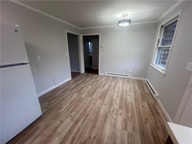 Building Photo - 19 Ethel Dr