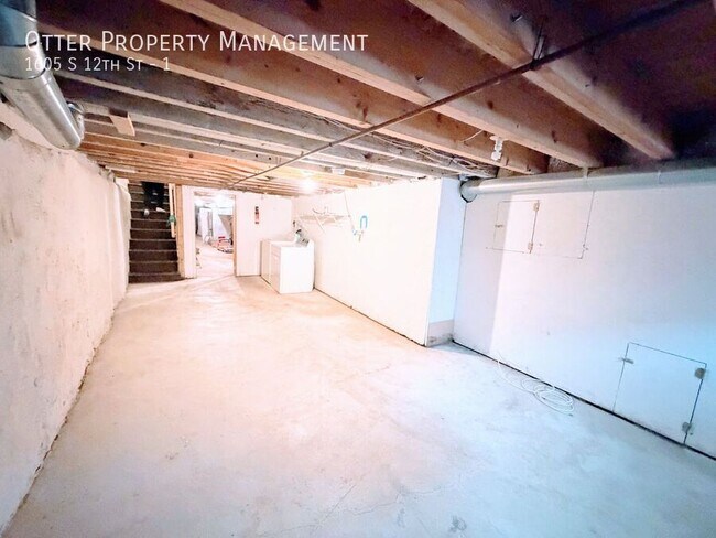 Building Photo - 1605 S 12th St