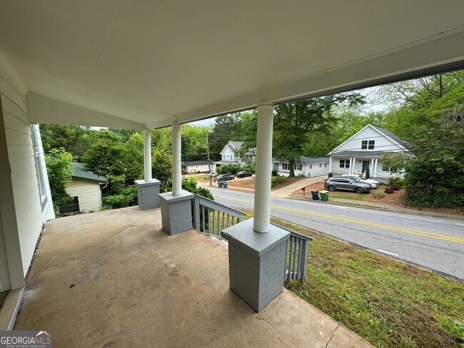 Building Photo - 185 S Rocksprings St