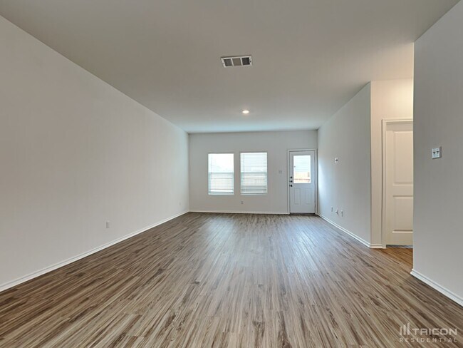 Building Photo - 179 Mica Trl