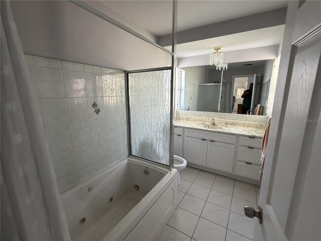 Building Photo - 100 Boca Ciega Dr