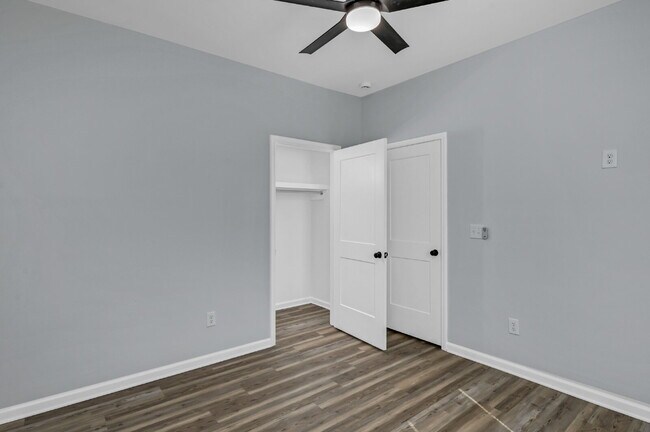 Building Photo - 32 Roberson St