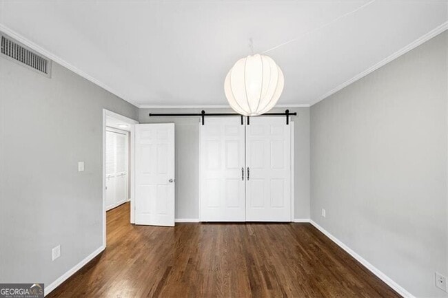 Building Photo - 37 La Rue Pl NW