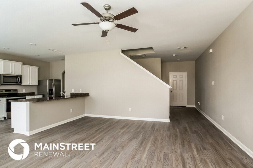 Building Photo - 23019 Bellini Dr