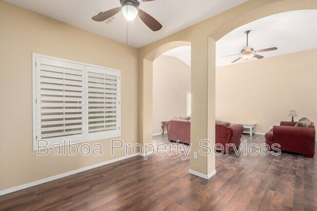 Building Photo - 44087 Granite Dr
