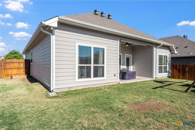 Building Photo - 5302 Lancaster Dr