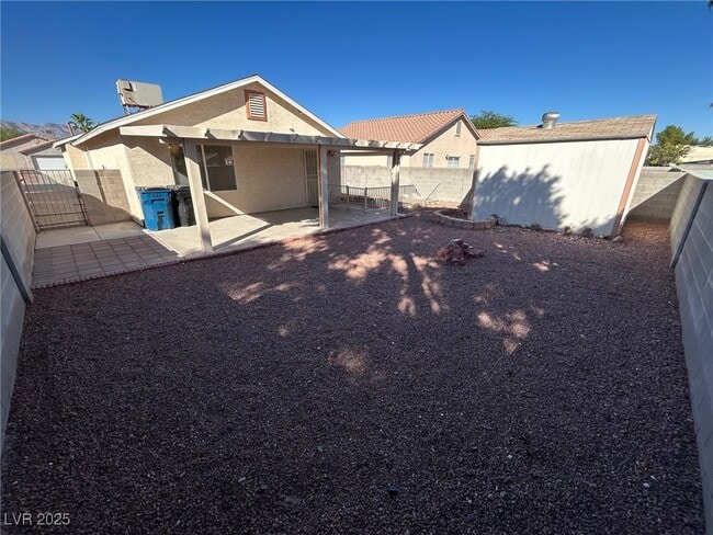 Building Photo - 625 Carlos Julio Ave