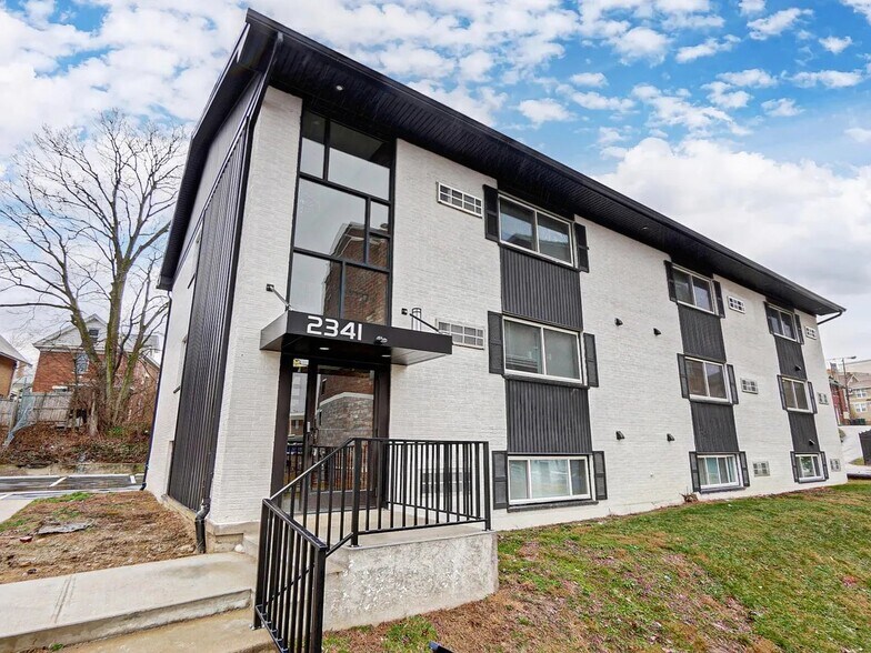 Building Photo - 2341 Burnet Ave