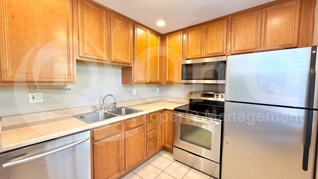 Building Photo - 4354 N 82nd St