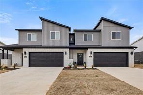 Building Photo - 721 Sun Meadows Loop