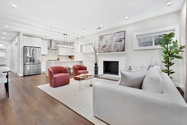 Building Photo - 1419 Upshur St NW