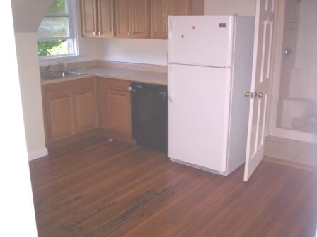 Primary Photo - 34 Freeman St