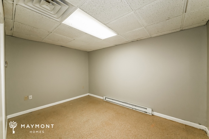 Building Photo - 632 Cedarmont Dr