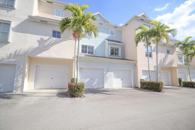 Building Photo - 146 Aragon Way