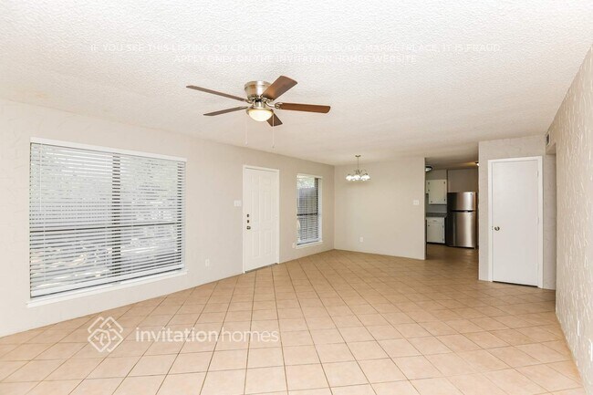 Building Photo - 101 Roselawn Dr