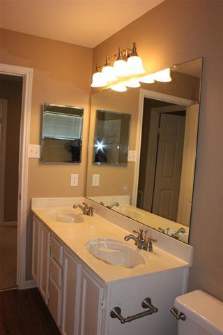 Building Photo - 4112 Guthrie Dr