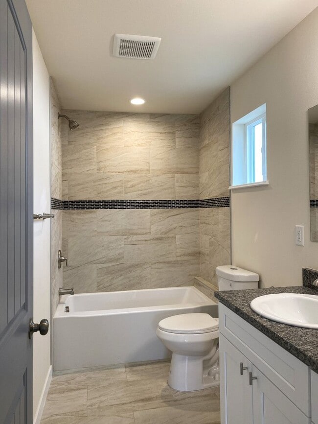 Building Photo - New Construction in Dallesport