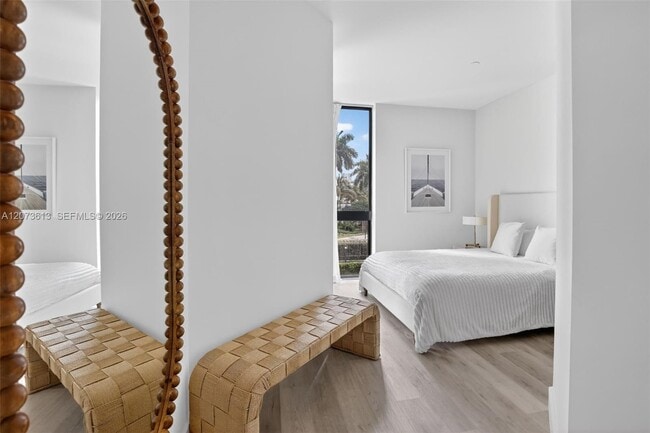 Building Photo - 20185 E Country Club Dr