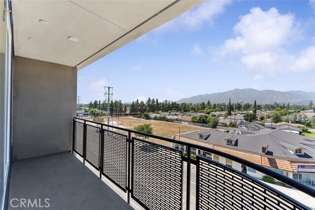 Building Photo - 4064 Live Oak Ave