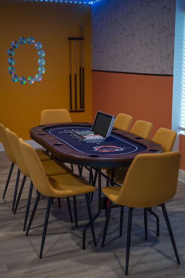 Building Photo - 1775 Harbor Rd