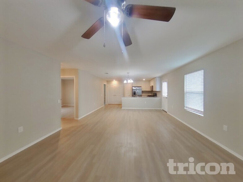 Building Photo - 7319 Rosada Way