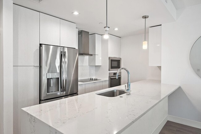 Building Photo - 1 S Palmway