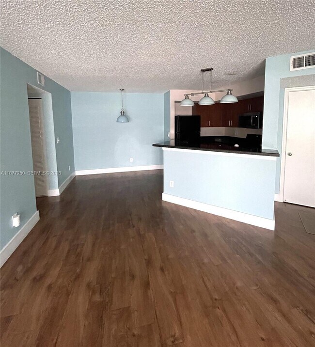 Building Photo - 12760 Vista Isles Dr