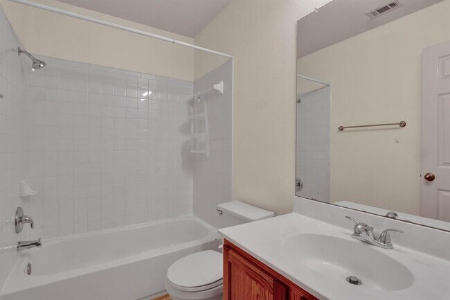 Building Photo - 3761 Rod Carew Dr