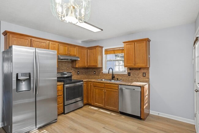 Building Photo - 2029 Williams Valley Dr