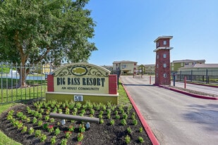 Building Photo - Big Bass Apartments