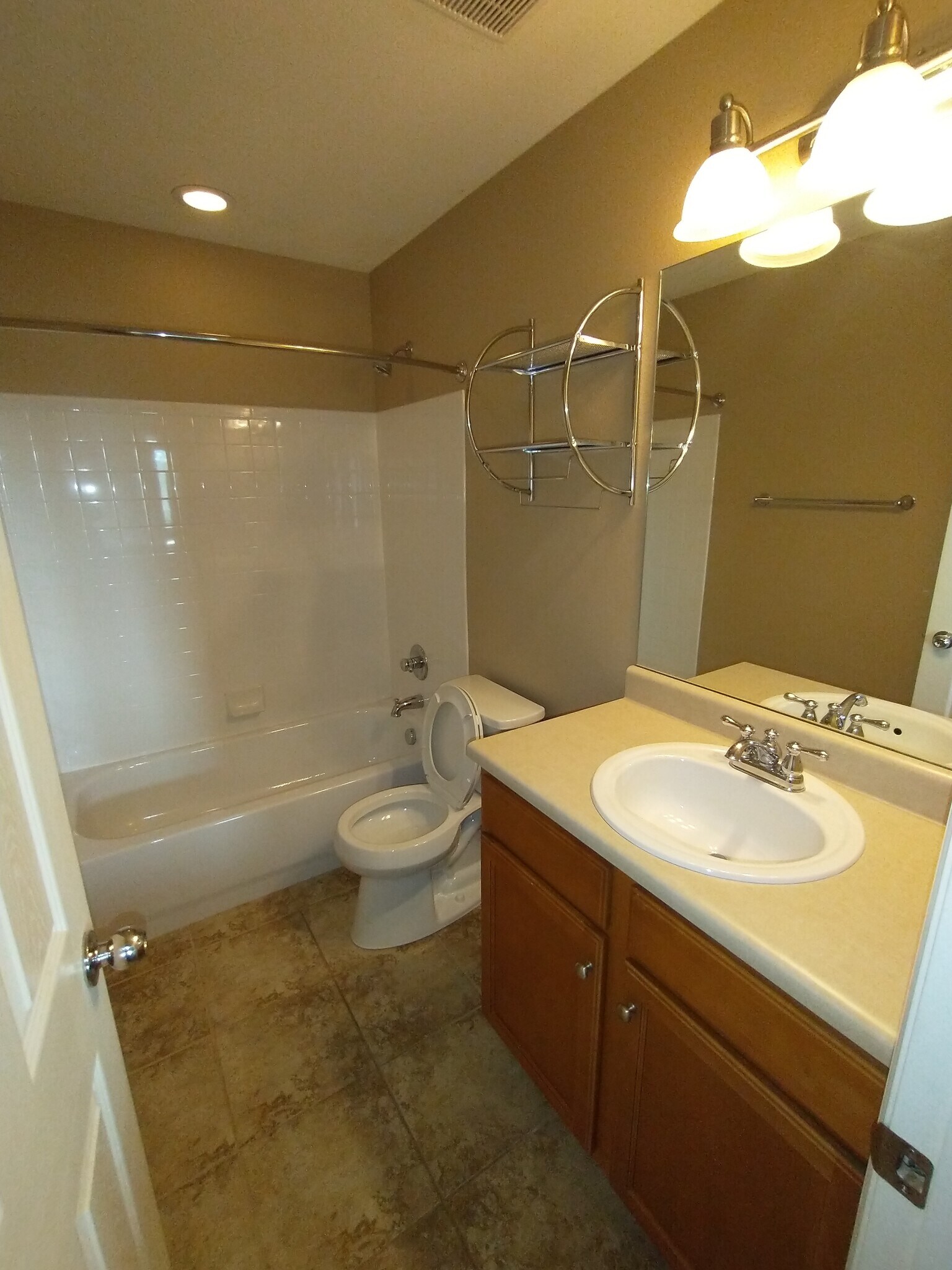 2nd Bath - 4607 Fish Hawk Pt