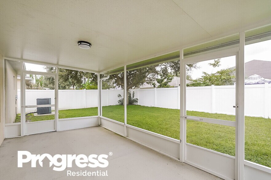 Building Photo - 3245 Bellericay Ln
