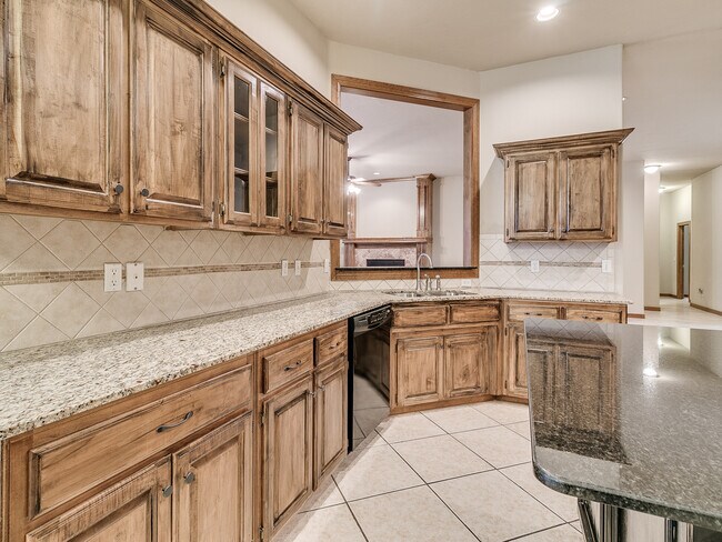 Building Photo - Fenwick Garden Village + Gated Community i...