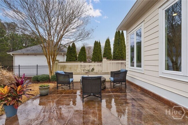 Building Photo - 3530 Greenleffe Dr