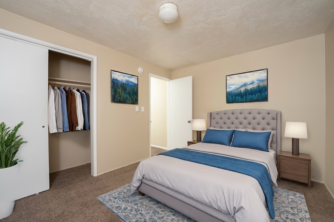 2 Bedroom 1 Bath - 601 Jackson Apartments