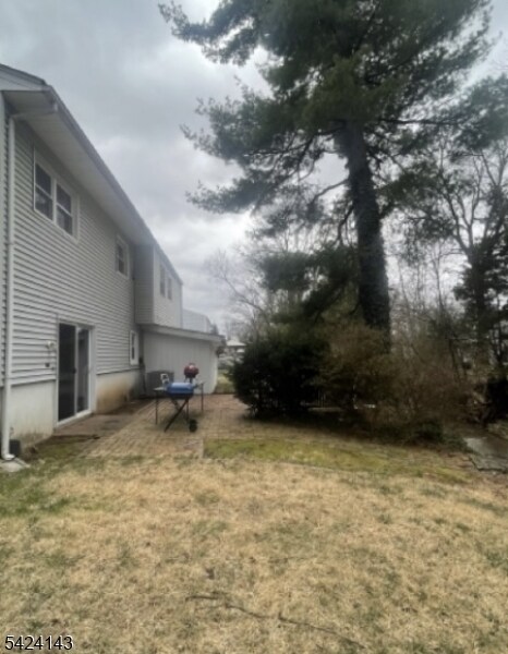 Building Photo - 337 Jamestown Rd