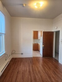 Building Photo - 27 St Louis Alley