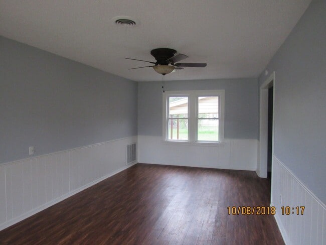 Building Photo - Beautiful Liberty Heights Area