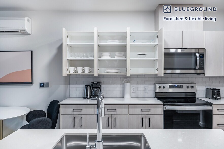 Building Photo - 1955 129th Ave NE