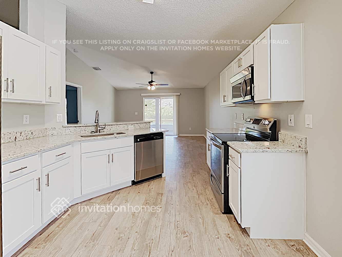 Building Photo - 2107 Deercroft Dr